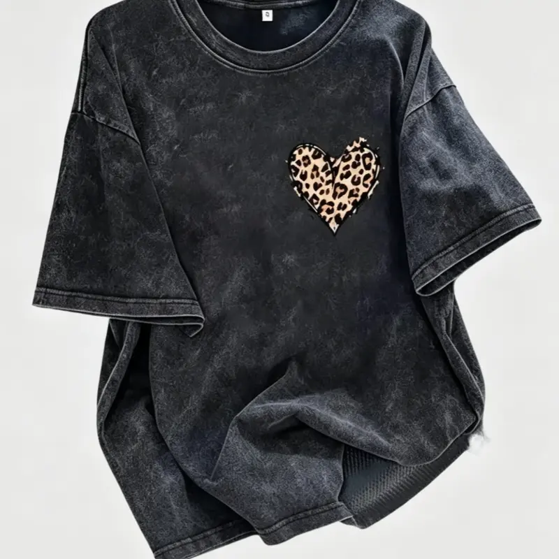 Men's Retro Leopard Print Heart Short-Sleeve Cotton Washed T-Shirt - Casual Fit Cargo-Inspired Top for Jeans, Cargo Pants Pairing, Shortsleeve,Hoodie,Sweatshirt,Christmas and Halloween gifts