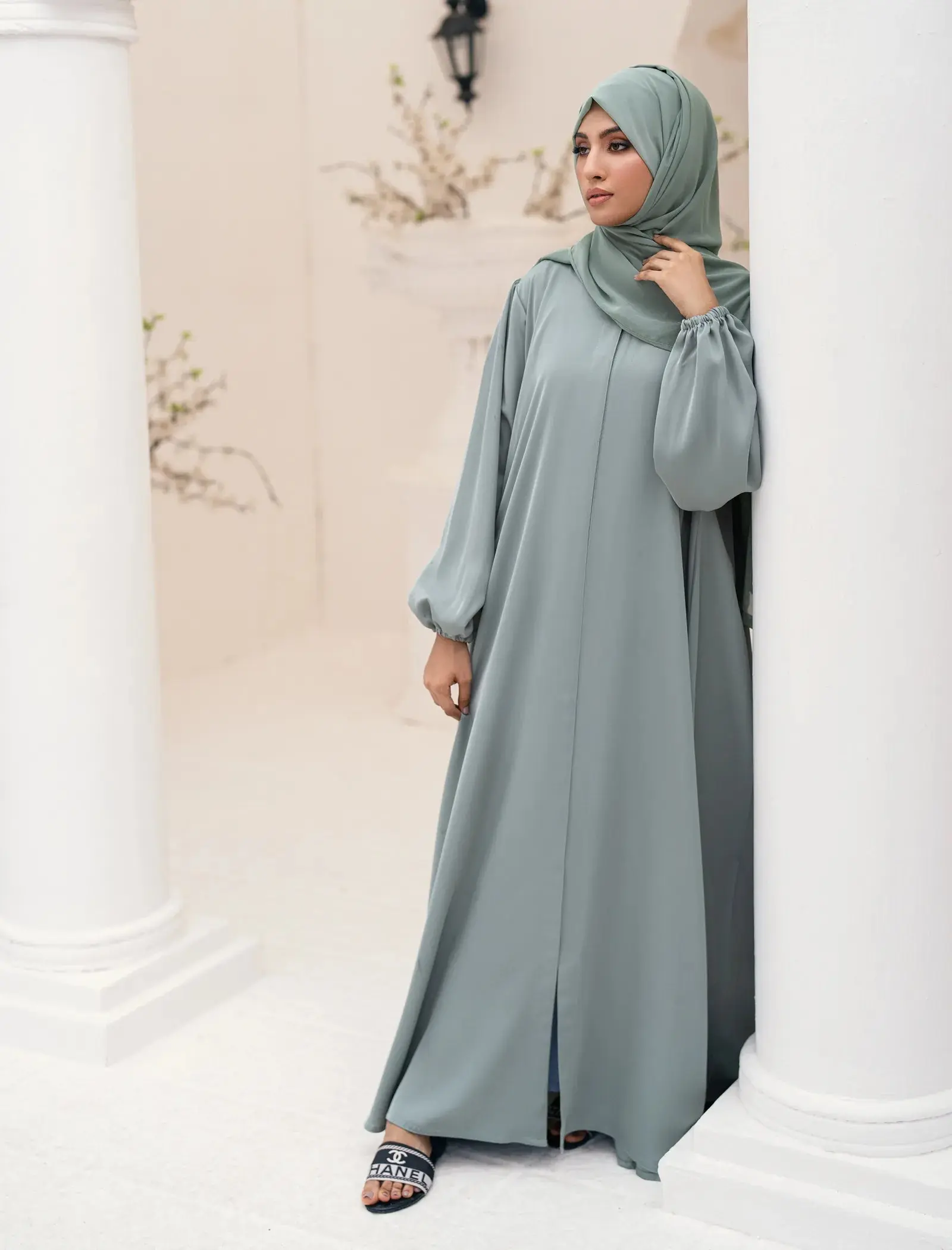 Front-open Raihan Abaya - Light Greeb Luxury Premium