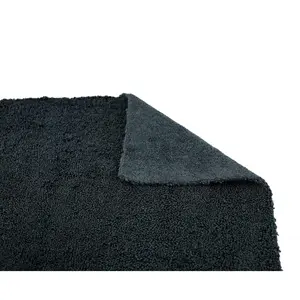 Edgeless Microfiber Towel for Ultimate Softness on Car Paint