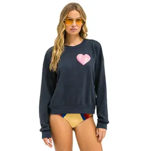 GLITTER HEART RELAXED CREW SWEATSHIRT - CHARCOAL // NEON PINK
