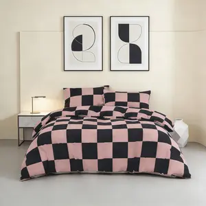 Modern minimalist pink & gray checkered geometric pattern bedding set, 3-piece set includes 1 duvet cover and 2 pillowcases, without inserts.Perfect decoration for the bedroom, soft and comfortable.