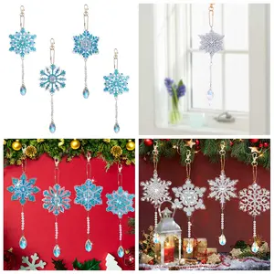 4pcs/set DIY Snowflake Diamond Painting Christmas Keychains Decoration Kit - Acrylic Double Sided Crystal Rhinestone Diamond Art Christmas Ornaments for Christmas Tree, Suitable for Home & Office Decor, Great Xmas Gifts, DIY Crafting