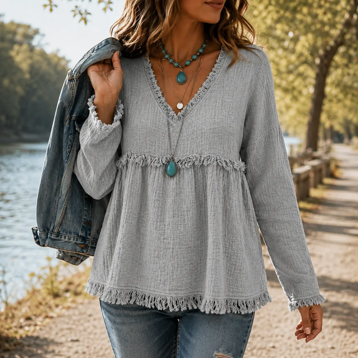 Women’s Boho Fringe Top, V Neck Long Sleeve Tunic Blouse with Tassel Hem, Loose Fit Flowy Western Shirt, Casual Fall Fashion Tops for Women