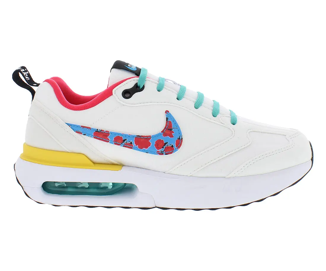 NIKE Air Max Dawn Girls' Sneakers, Comfortable Lace-up Athletic Shoes for a Trendy Look, Ideal for School and Sports, Casual Trendy Trainers, Trainer Sneaker, Footwear Athletic Trainer