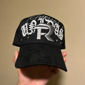 Fuerza unidas hat  Full set