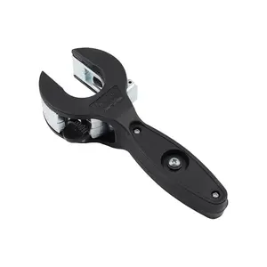 New replaceable blade PVC pipe ratchet cutter; large-size bearing-mounted PPR water pipe cutter with a ratchet gear