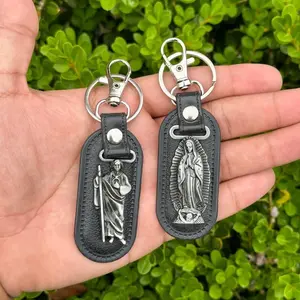 Religious Design Fashionable Alloy Keychain, 1pc Catholic Pendant, Religious Ornament, Car Interior Decoration Accessories for Men & Women, Keychain Jewelry