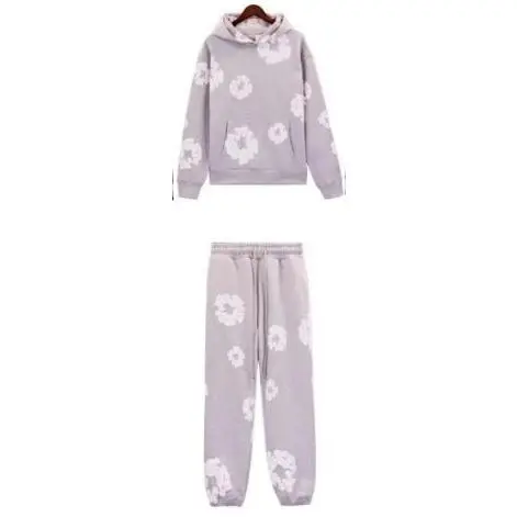 Grey set (white floral wreath)