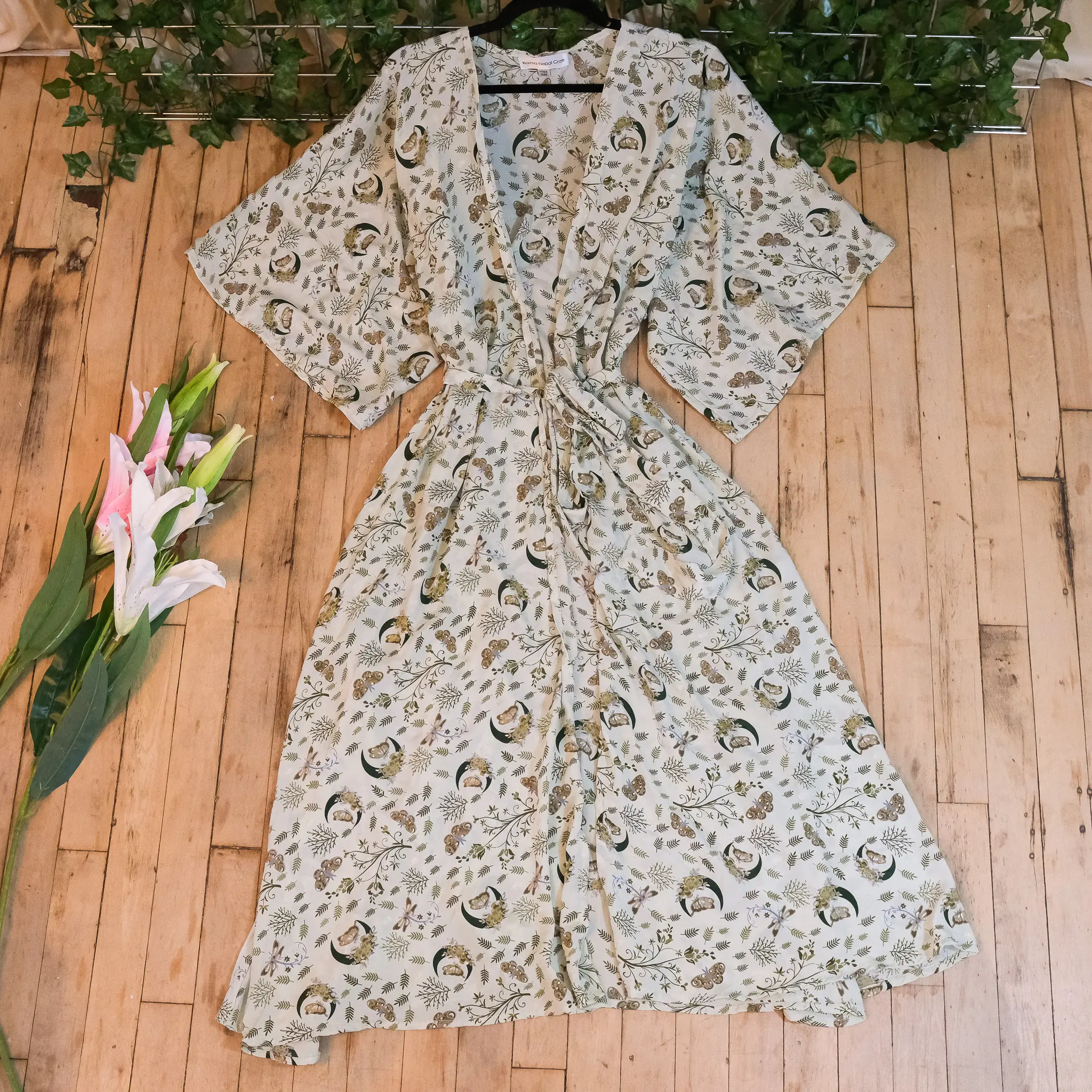 Long Kimono, Hippie Flowy Butterfly Moth Boho Duster with Pockets, Celestial Loose Cardigan, Bridesmaid Robe with Belt, One of a Kind, 90s