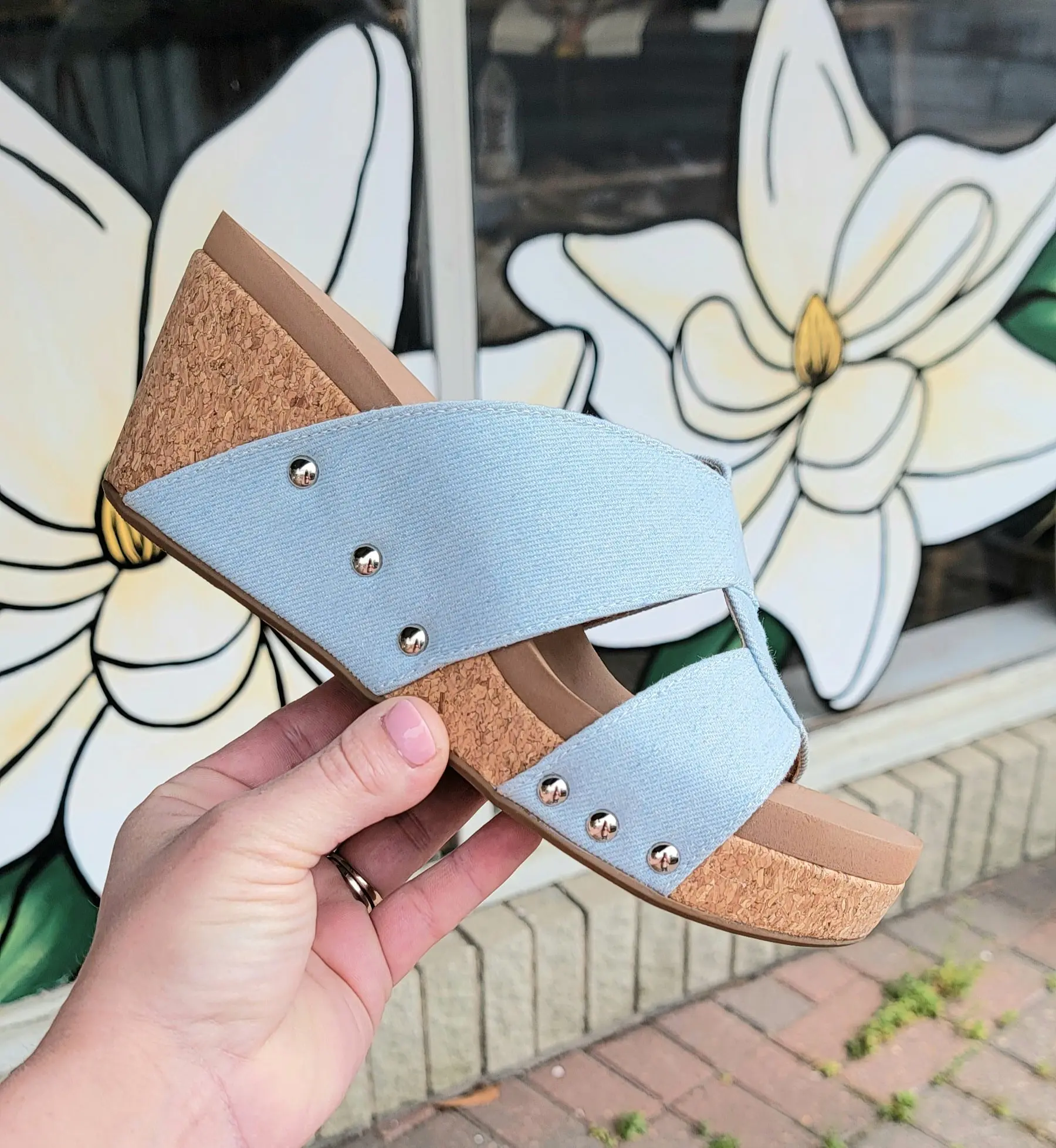 Corkys Bonny Wedge