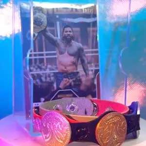 YEET FAN PACKAGE: Jey Uso/The Usos Commemorative Adjustable Bangle (Couples Bracelet, Fashionable Bracelet), Matching Necklaces & Rare Topps Card - Casual Trendy Jewelry, Jewelry Accessory