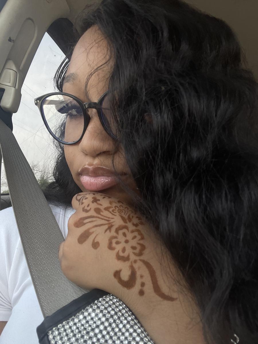 Item: Black, one-size