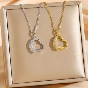 Romantic Love Heart Necklace for Women, Exquisite Craftsmanship Hollow Pendant, High-End Feel Everyday Necklace, Ideal Gift for Mom, Wife, Daughter, Friend, Timeless Fashion Jewelry, Must-Have Accessory