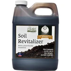 Farmer's  Soil Revitalizer (32oz) -  (OMRI Listed) Dirt  Booster - Liquid Compost Soil Amendment - Activated Humic Acid -  for Fall/Spring Application