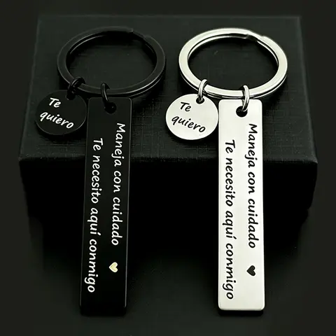 HOLDNEAR Stainless Steel Keychain for Boyfriend, Engraved Romantic Accessories with 'Te Quiero' Drive Safe Message, Unique Gifts for Man for Anniversary or Birthday, Father's Day, Men's Accessories, Gifts For Him, Keychain For Car Keys, Letter Keychain
