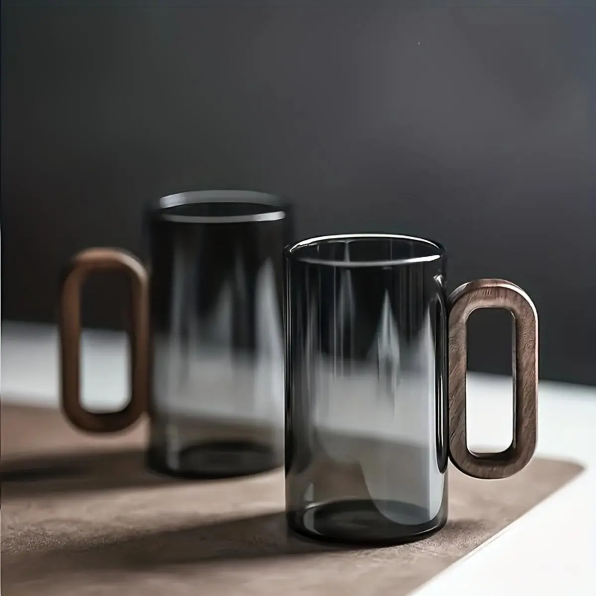 2/4/6 PCS Borosilicate Glass Tea Cup Set with wooden handle, refined glass cups for kitchen essentials and glass drinkware intent, used for daily tea brewing, home hosting, and cozy living room tea serving scenes