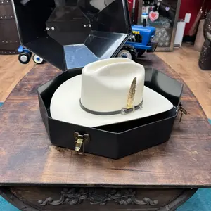 Cuernos Chuecos 5000X EL JEFE DELUXE