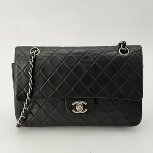 Pre-owned CHANEL calfskin Shoulder Bags Classic Flap Shoulder Bag