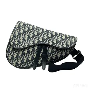 Pre-owned Dior leather Shoulder Bags Messenger Bag