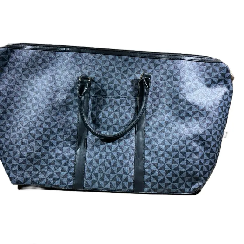 Women’s luxurious blue geometric duffle bag