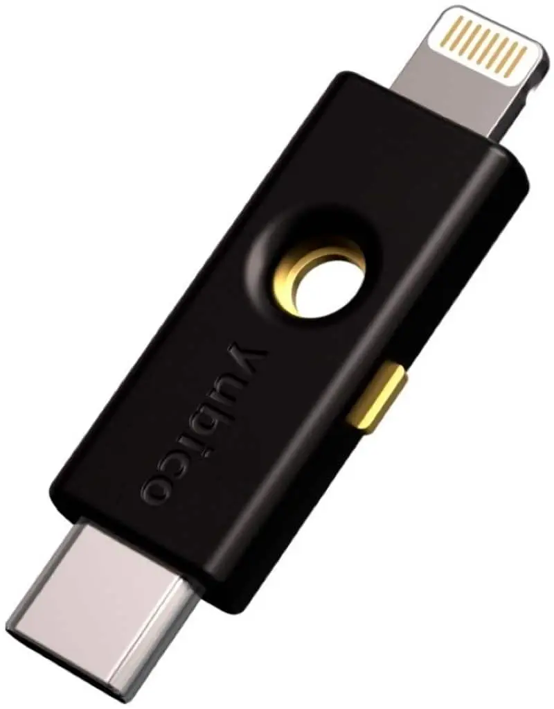Yubico - YubiKey 5Ci - Two-Factor Authentication Security Key, Dual Connectors for LightningUSB-C - FIDO Certified - Black