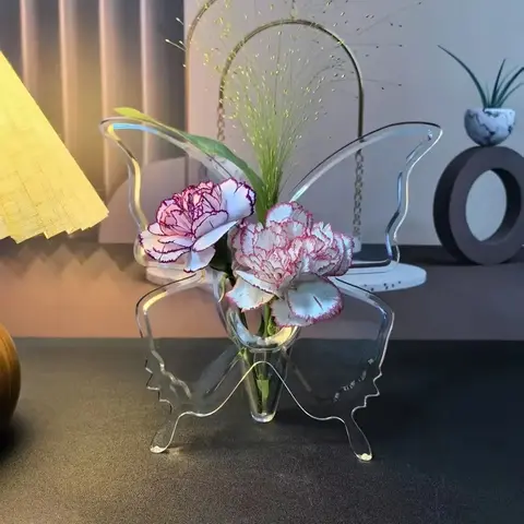 Elegant Transparent Acrylic Butterfly Vase, Modern Home Decor Centerpiece, Butterfly Wings Design, Suitable for Living Room Office Wedding, Flower Arrangement Vase, Flower Vases, Home Decorative Vase