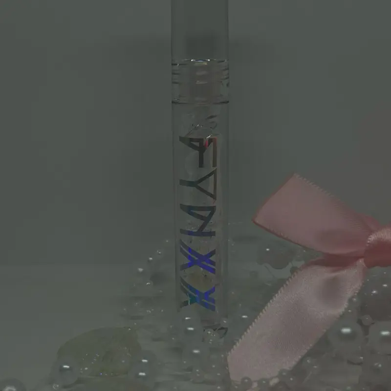 HYDROGLAZE PLUMPER DIAMOND DEBUTANT