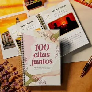Couples Adventure Book - Guided A5 Scrapbook to Document 100 Dates, A Romantic Keepsake with Photo Spaces and Prompts, Ideal Wedding or Valentine's Day Present (Spanish Version)