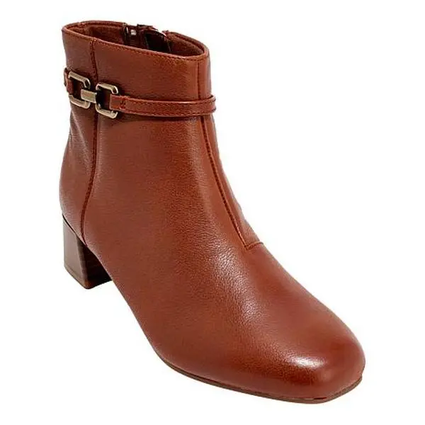 Clarks Collection Iridessa Air Leather Ankle Boot