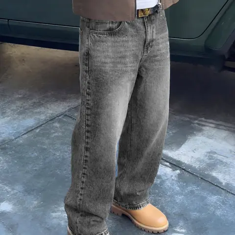 Men's Loose Straight Leg Jeans, Streetwear Casual Solid Color Denim Jeans, All-Season Fashionable Boyfriend Style, Comfortable Fit