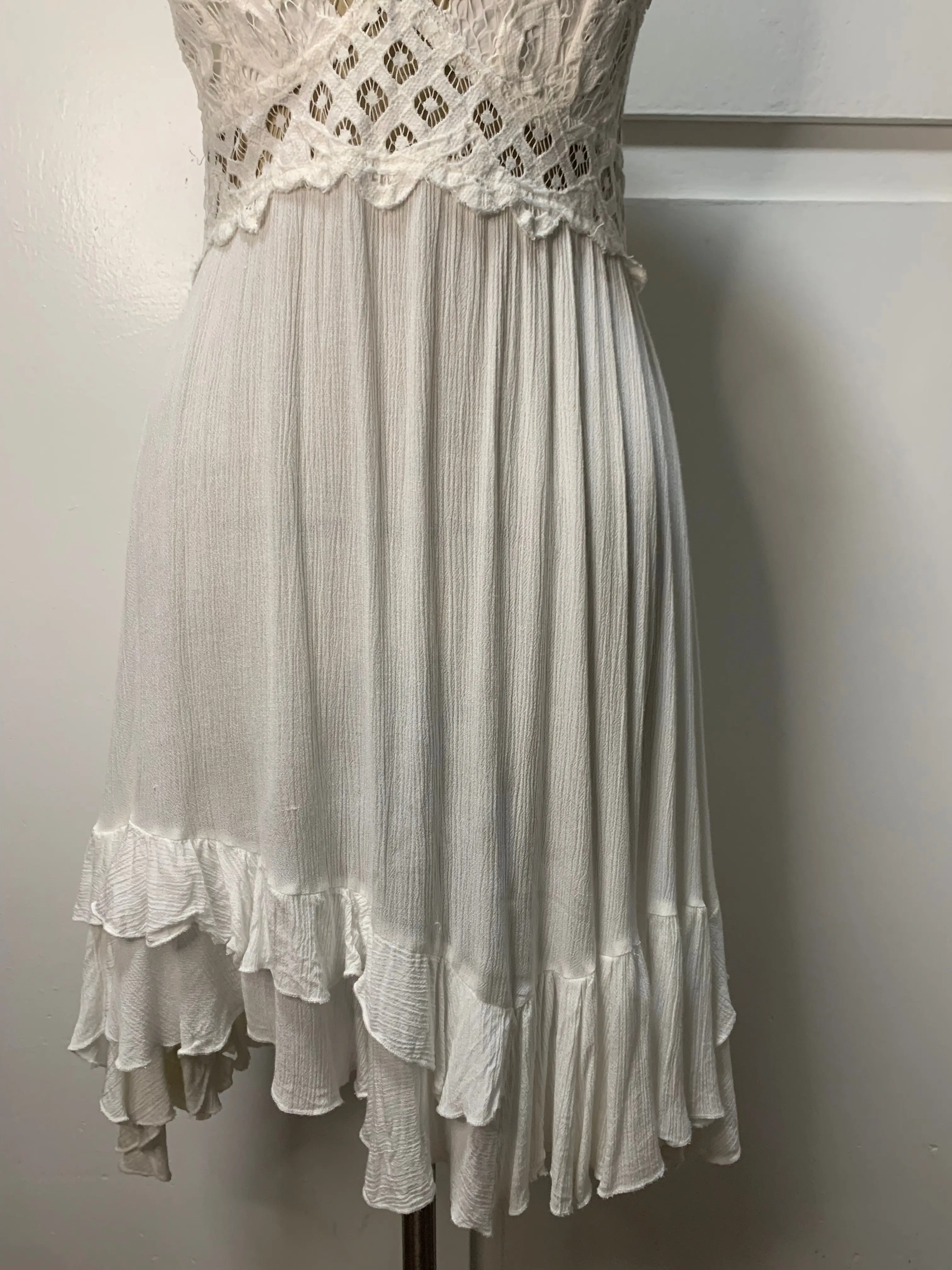 Free People FP ONE Women's Adella White Lace Mini Slip Dress Sz. M - TikTok Shop Free People FP ONE Women's Adella White Lace Mini Slip Dress Sz. M - TikTok Shop