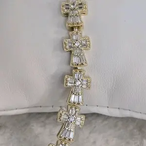 # 0129 Pulseras de cruz adiamantada con extensión a talla #8 oro laminado 14k joyería de lujo para mujeres