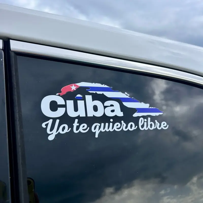 Cuba Yo Te Quiero Libre Sticker, Adhesive Vinyl Decal, Permanent Sentiment Sticker for DIY Scrapbooking & Stamping Projects, Adhesive Vinyl Stickers