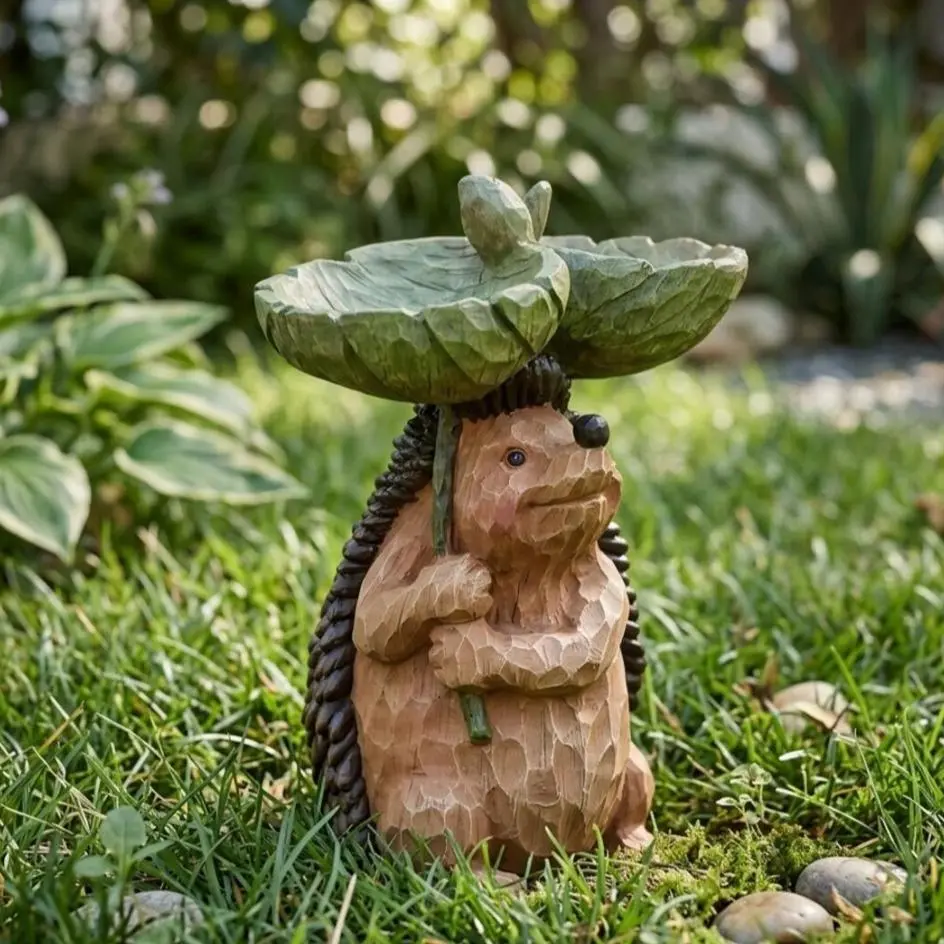 Resin Hedgehog Garden Statue Bird Bath - Whimsical Figurine with Leaf Umbrella, Decorative Bird Feeder Bowl for Outdoor Yd Patio Backyard, Weather-Resistant Wildlife Art Ornament & Housewarming Gift