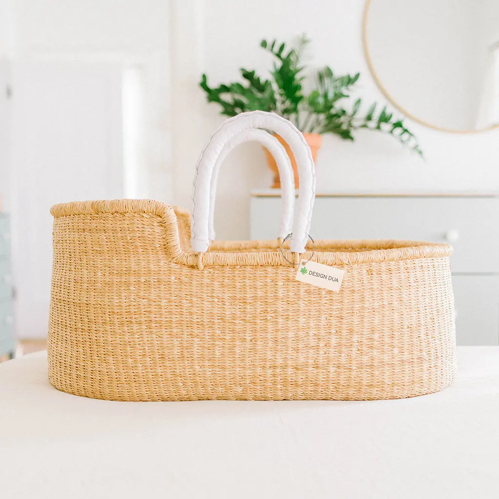 Signature Bilia  for Newborns - Natural Finish with White Leather Handles, Handmade, Safe for Sleep, Eco-Friendly, Includes Fitted Foam Pad, US Safety Tested, Sustainable Moses Basket Crafted from Natural Elephant Grass bedside
