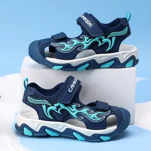 Boys Closed Toe Sandals, Flame Design Non-Slip Sport Sandals for Kids, Breathable Outdoor Summer Shoes with Toe Protection