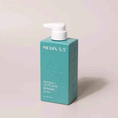 Medix 5.5 Glycolic + Lactic Acid Body Wash – Exfoliate, Smooth & Glow for Soft Skin