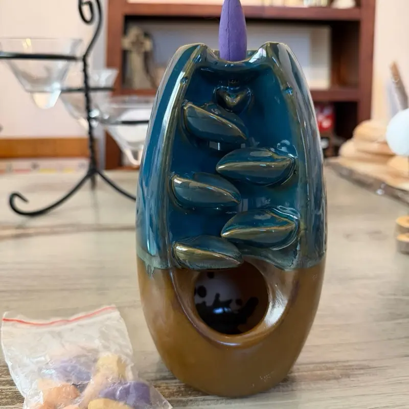 Brown/Teal Backflow Incense Burner, Home Decor Fragrance Accessory for Relaxation