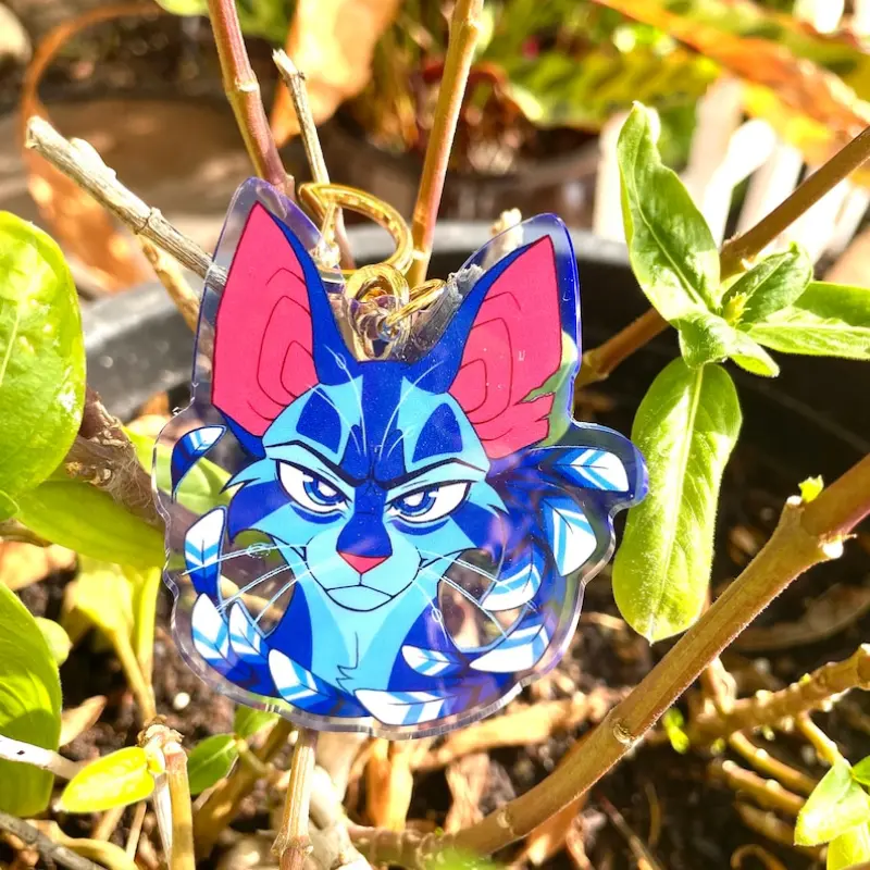 Warriors Jayfeather Cat Keychain: Light Blue Acrylic with Golden Moon Clip