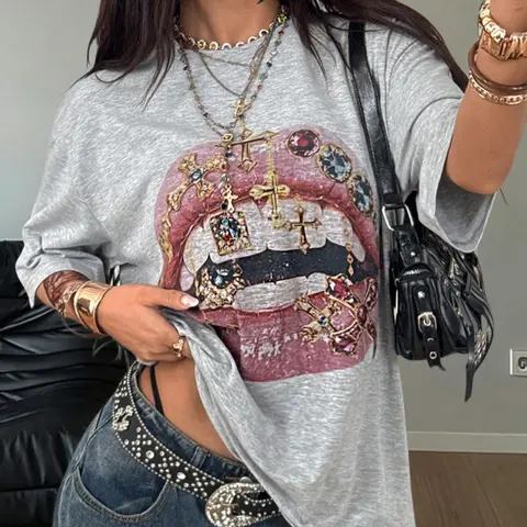 Women's Loose Fit Round Neck Loose Fitting Streetwear Casual Everyday T-Shirt, Cross Lips Print, Breathable Sweat-Wicking Slimming, Perfect Summer Fashion Top