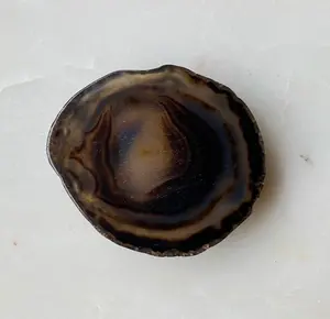 Natural Stone Phone Grip - Black Agate Rock Edge