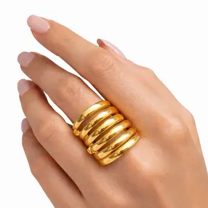 Maite Jewelry Fuerza Metálica Rings Stainless Steel in Gold or Silver Modern Design Durable and Resistant for Everyday Wear