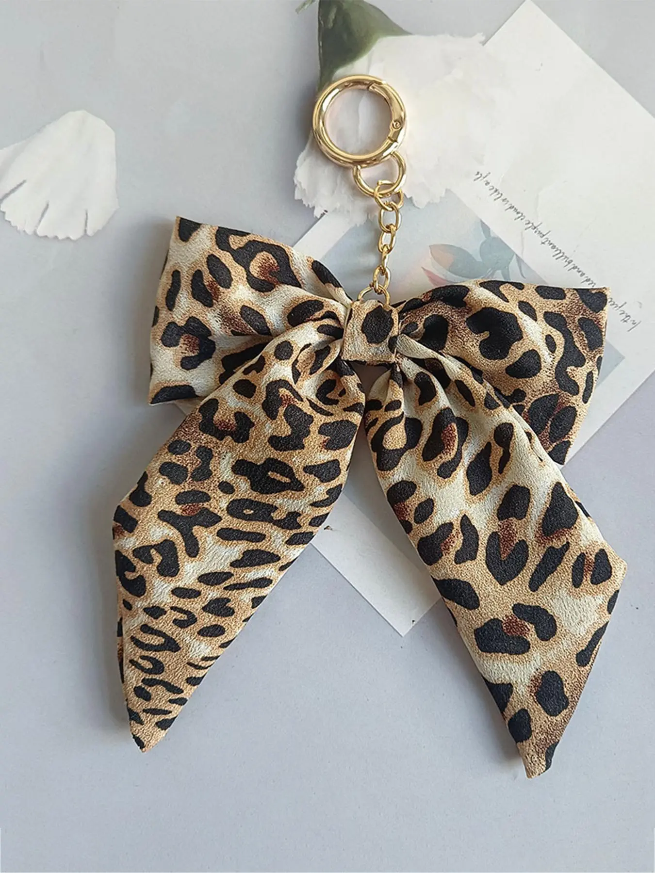 Leopard Print Bow Charms for Phone Cases, Cute Animal Pattern Accessory for Women & Girls, Vintage Style Keychain for Purses, Keychain for Bags