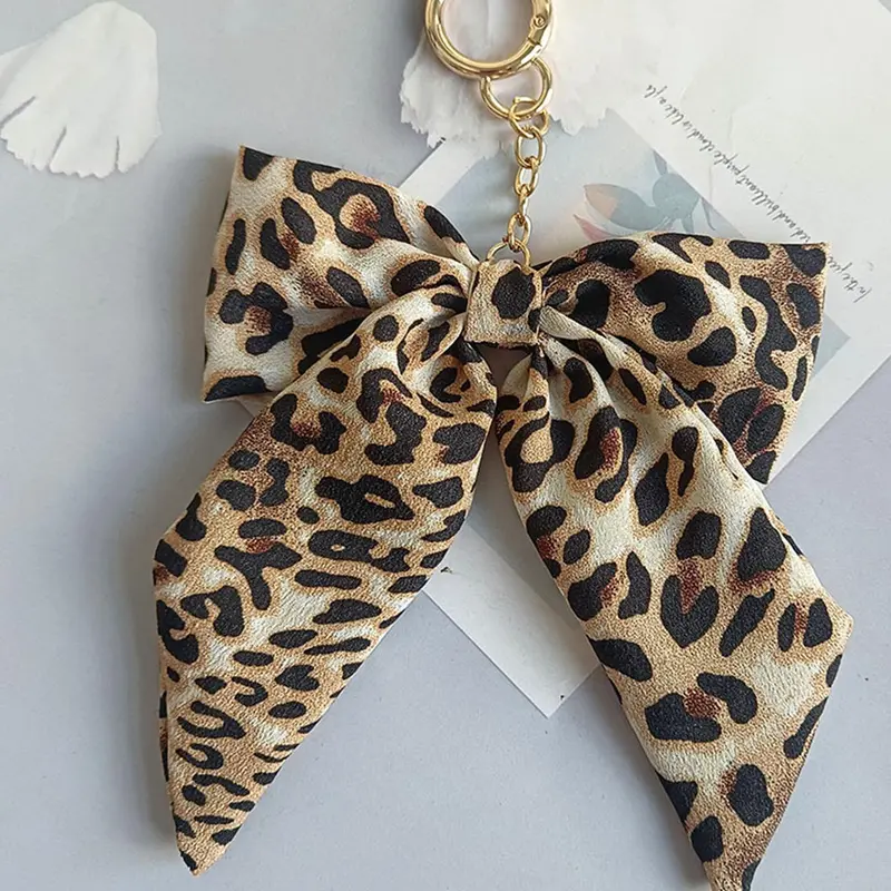 Leopard Print Bow Charms for Phone Cases, Cute Animal Pattern Accessory for Women & Girls, Vintage Style Aesthetic Keychain for Purses, Keychain for Bags