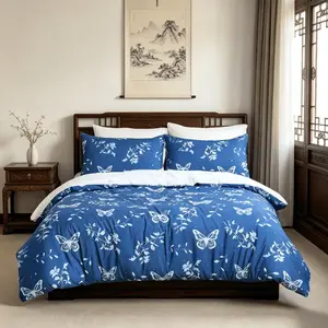 Blue Butterfly Print Bedding Duvet Cover Set, 3-Piece Set includes 1 duvet cover + 2 pillowcases, without inserts.Ultra soft and suitable for all seasons.The bedding is designed with a zipper closure, ideal for bedroom and guest room decoration.