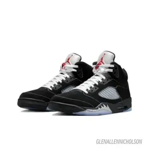 Retro-Style OG Limited Edition Basketball Shoes - Black, Gray & Silver Color Scheme, Casual Sports, Versatile, Durable, Comfortable (Sports Collectible)