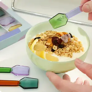 Heat-resistant glass mixed multifunctional spoon for coffee, tea, dessert, ice cream and yogurt.