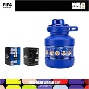 [FIFA World Cup 2026】Officially Licensed 28-ounce water bottle with a wide mouth; offers two ways to drink, is reusable, and easy to carry. Features a sturdy handle and leak-proof design, making it ideal for the gym, outdoor activities, and home use. outd