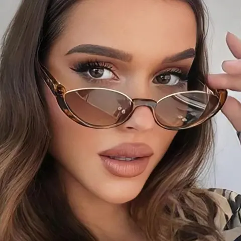 Unisex Vintage Cat Eye Frame Stylish Glasses, Trendy Casual Glasses for Everyday Use, Fashion Accessories for Outdoor Activities, Trendy Beach Eyewear, Signature Shades