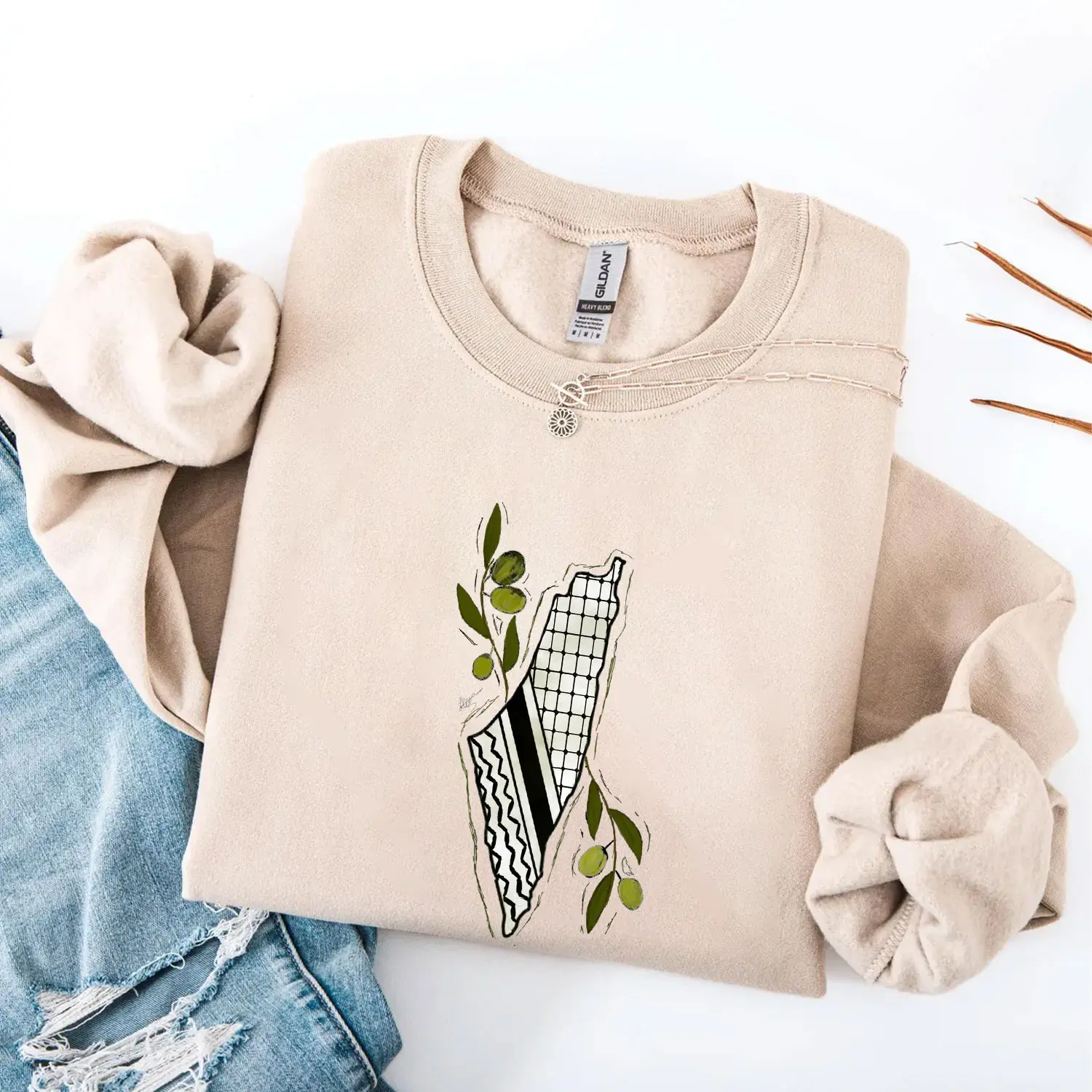 Palestine Map Sweatshirt, Keffiyeh Graphic Crewneck, Olive Branch Pullover, Unisex Casual Sweater, Cozy Everyday Wear